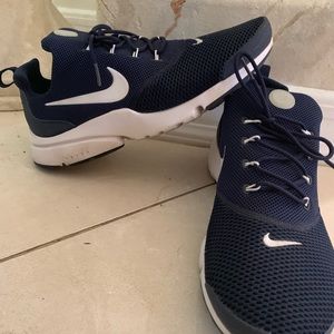 Nike Air Presto Uncaged size 9